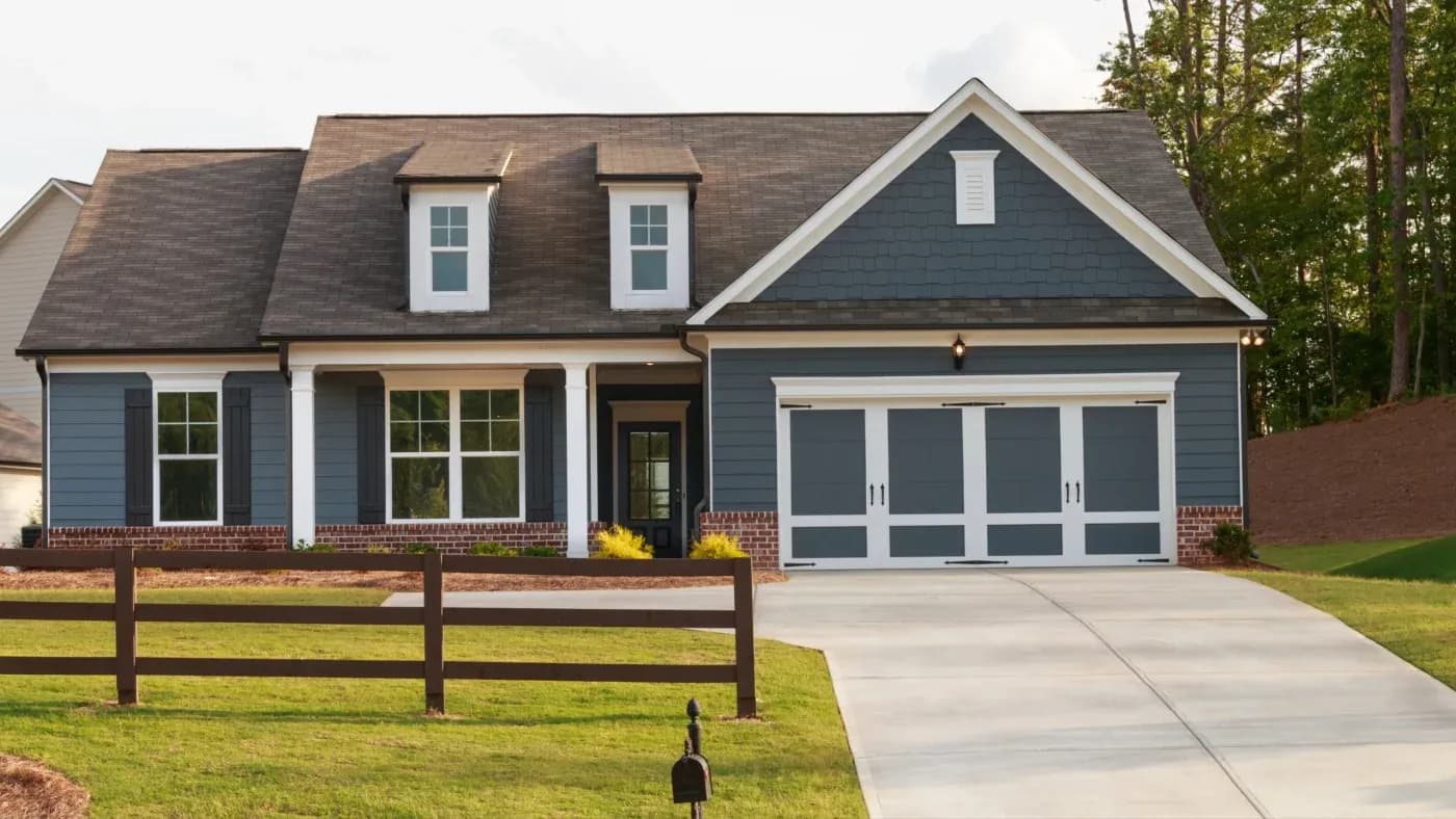 Blue Siding La Crescent Mn The Board Store Home Improvements