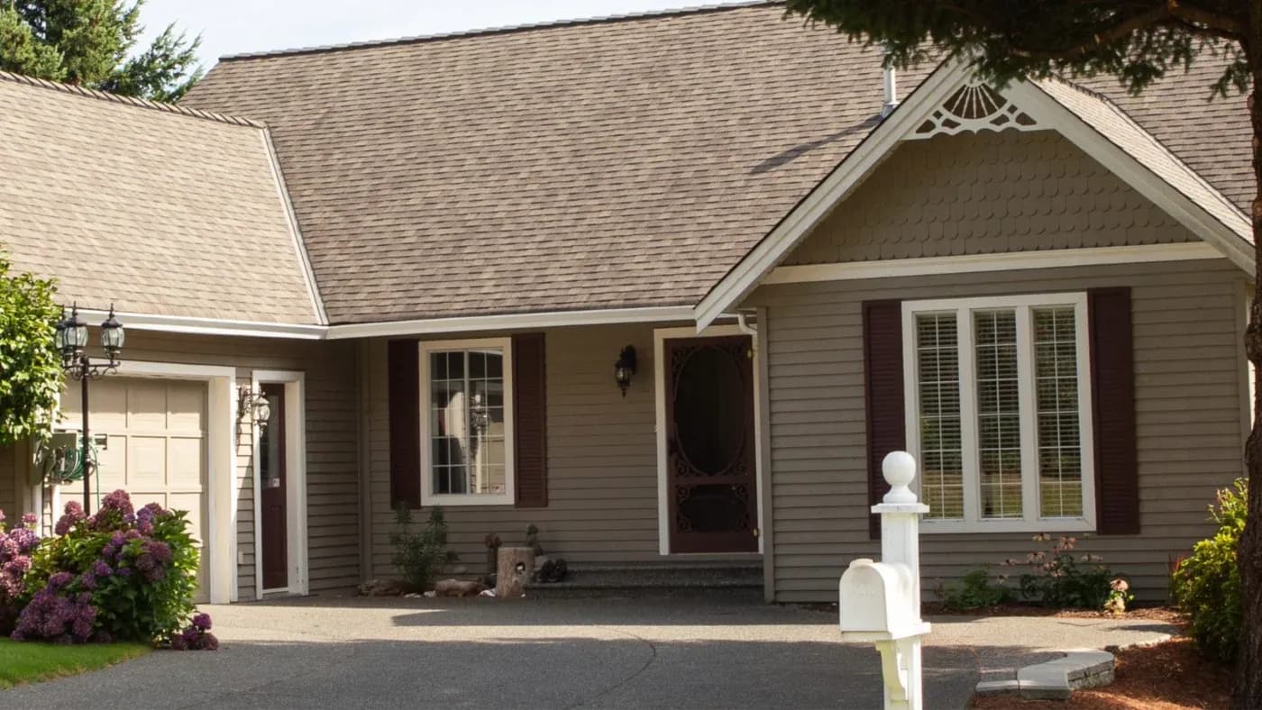 Brown Siding La Crosse Wi The Board Store Home Improvements