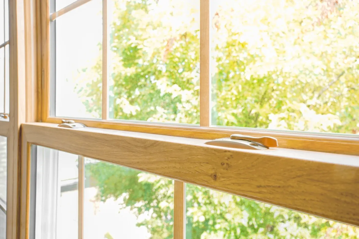 Endure Double Hung Classic Oak Laminate Coppertone Hardware