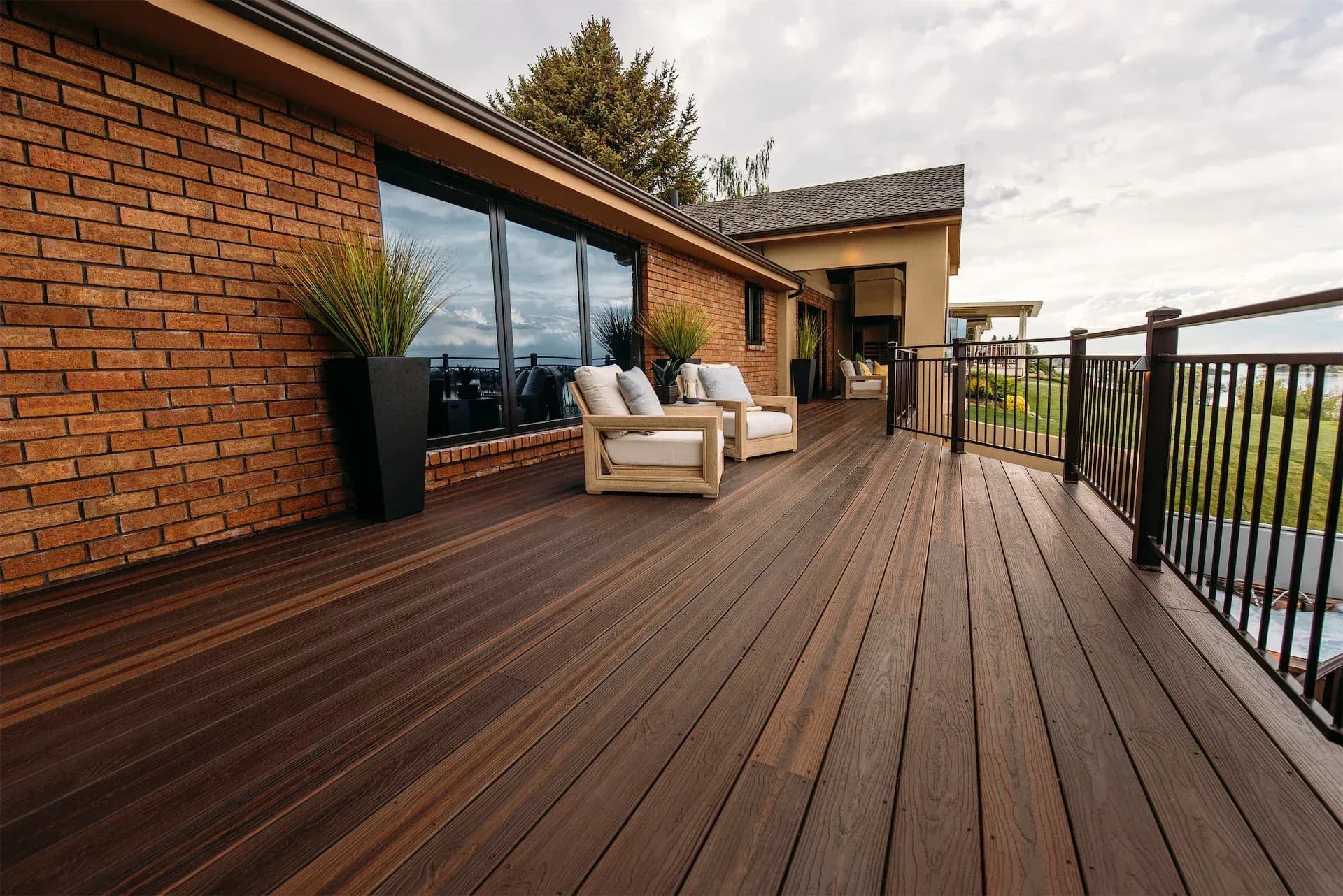 Decks & Railings